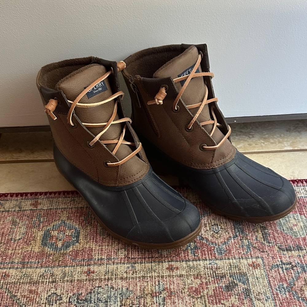 Sperry Tan and Navy Waterproof Boots- Women’s